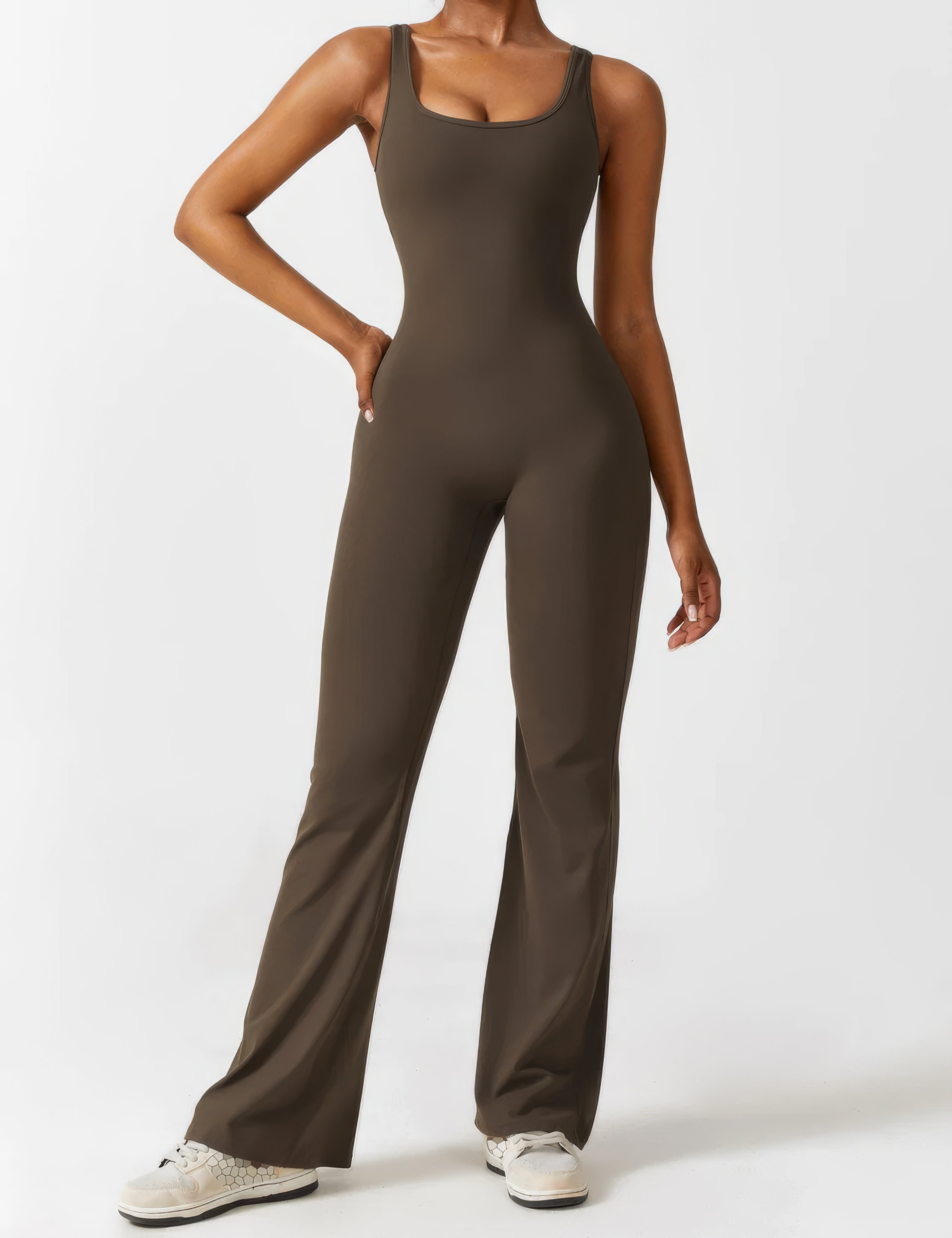 Monique - Jumpsuit Met Wijd Uitlopende Broek